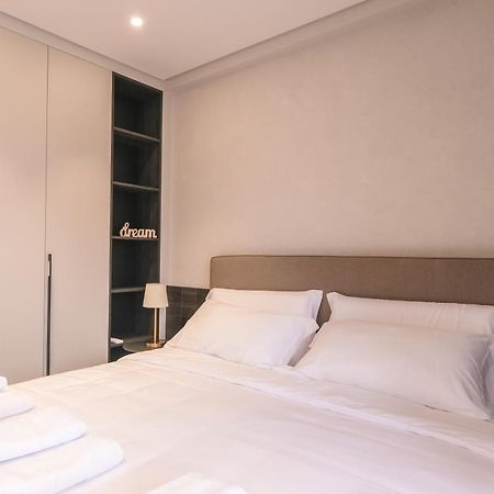 Two Steps Apartments 2 Tirana Bagian luar foto